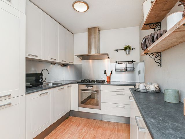 Loosduinse Uitleg 69, Den Haag