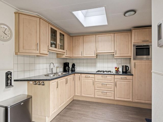 Plasweg 27, IJsselmuiden