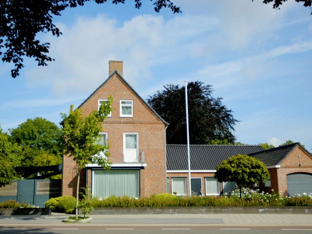 Glacisweg 48, Hulst