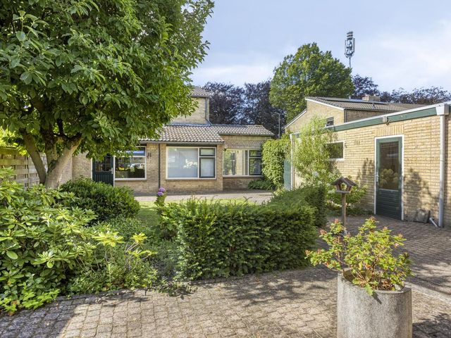 Vianendreef 10, Prinsenbeek