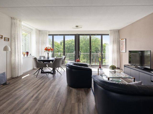 Eikenhout 333, Julianadorp