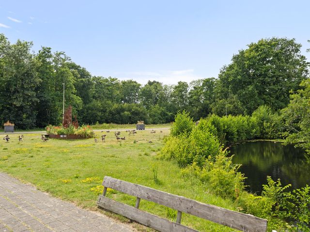 Eikenhout 333, Julianadorp