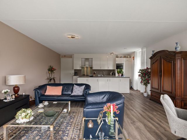 Eikenhout 333, Julianadorp