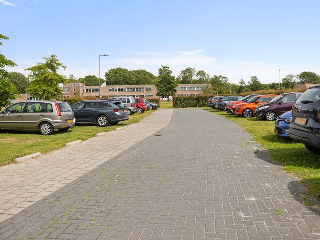 Eikenhout 333, Julianadorp