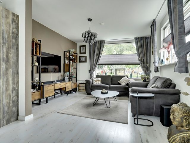 Jasmijnstraat 1, Made