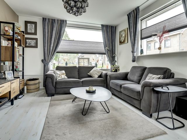 Jasmijnstraat 1, Made