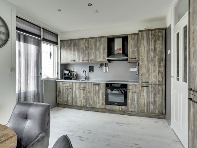 Jasmijnstraat 1, Made