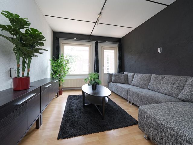 Madeliefstraat 13B, Rotterdam