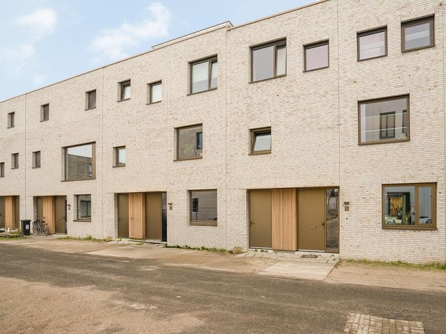 Gonny Mensinkstraat 16, Enschede