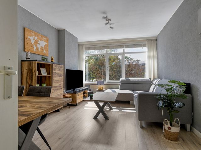 Bachstraat 556, Leiden
