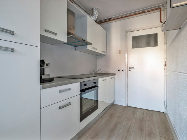 Kerkplein 13, Nieuw- En Sint Joosland
