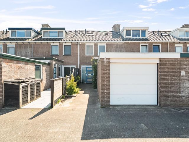 Sternstraat 8, Petten