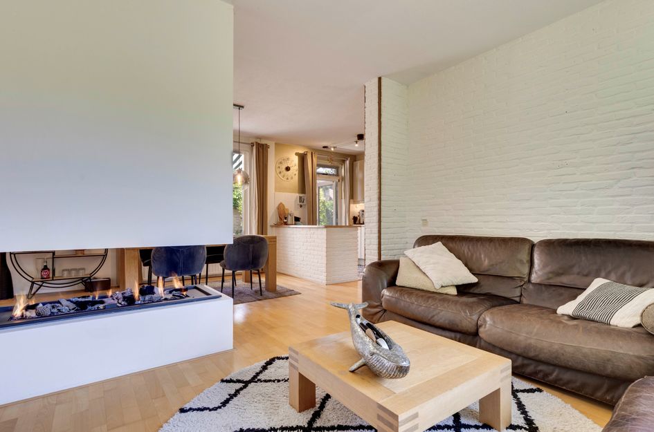 Monarchstraat 44