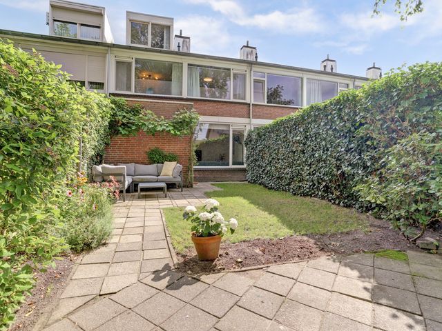 Lodewijk van Deyssellaan 17, Bladel