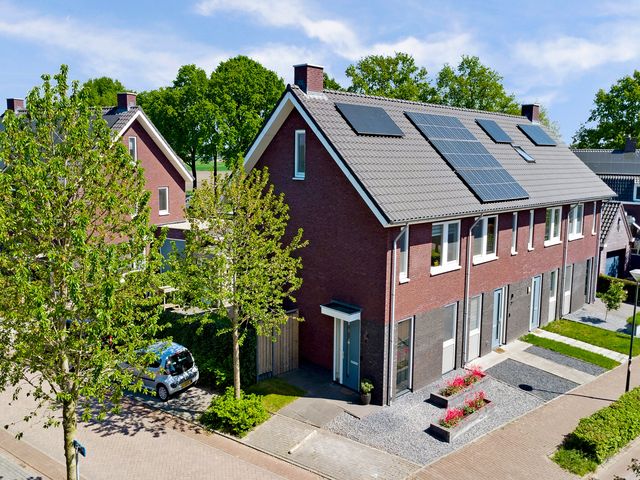Kerkekkers 4, Hulsel