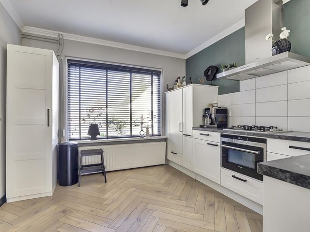 Oostendestraat 25, Hoedekenskerke