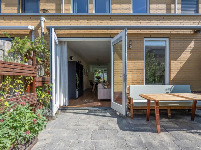 Fanny Blankers-Koenlaan 95, Hoofddorp