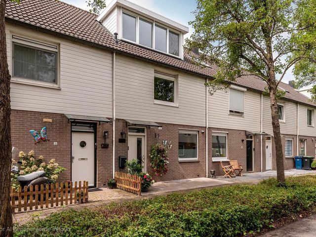 Volkerakpad 14, Almere