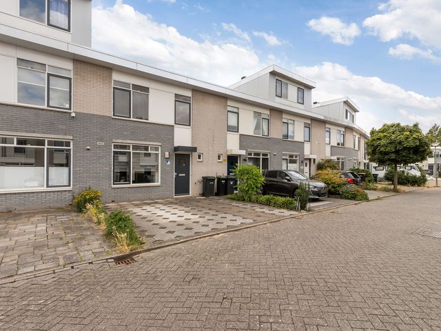 Mahonie 226, Dordrecht