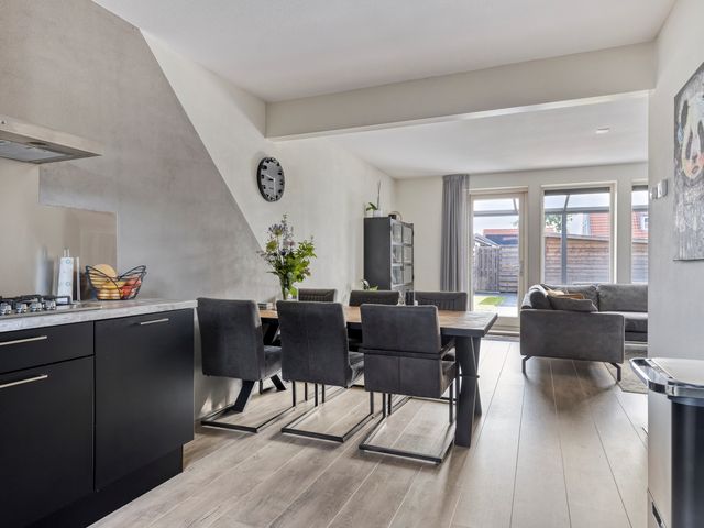 Swanenburg 6, Marum
