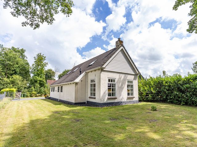 Kaleweg 9, Opende