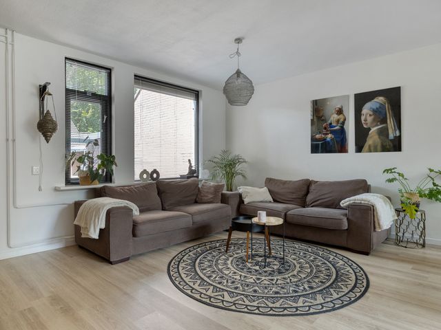 Doornbos 35, Rijen