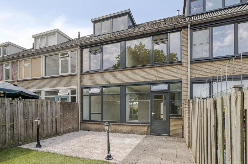 Van Anrooijstraat 10