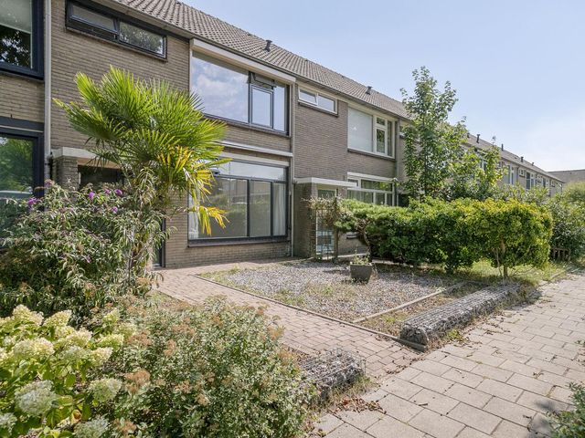 Van Anrooijstraat 10, Oss