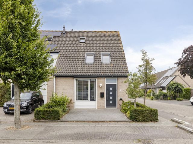 Schildersstraat 9, Vlijmen