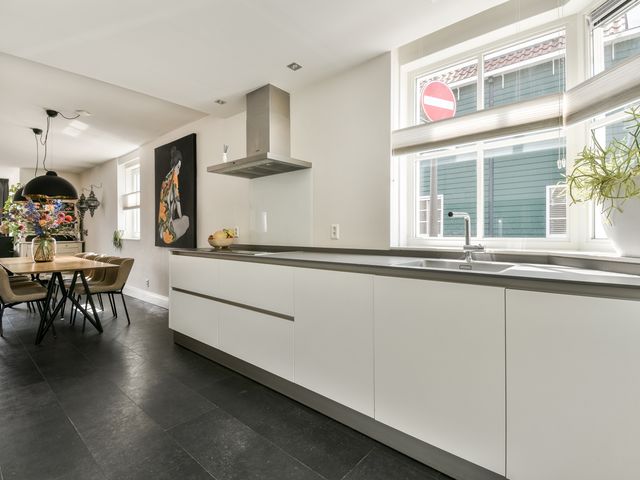 Aubade 33, Zaandam