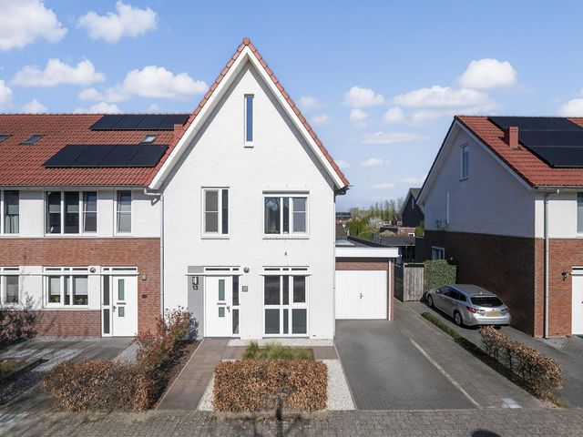 Vroege van Tol 13, Huissen