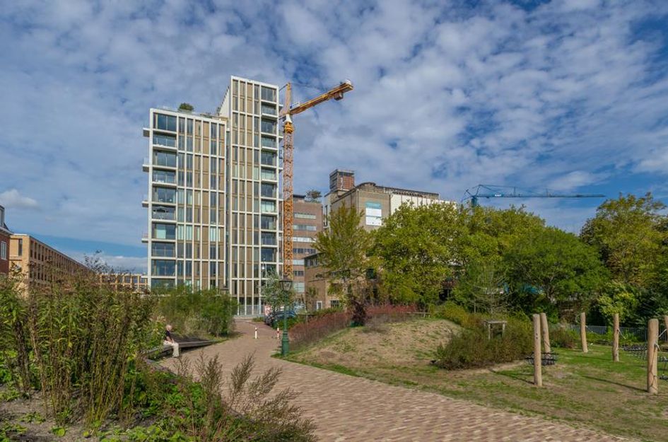 Oosterkerkstraat 64