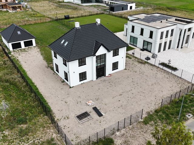 Sint Annabos 3, Almere