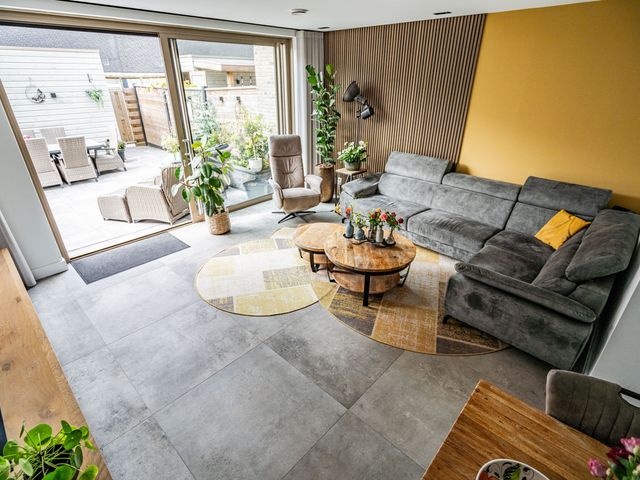 Schoorlaan 82, Leidschendam