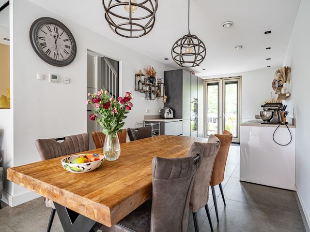 Schoorlaan 82, Leidschendam