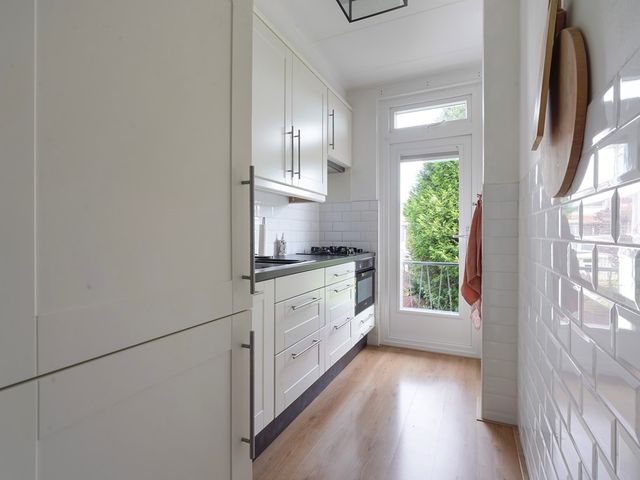 Harmelenstraat 44, Den Haag