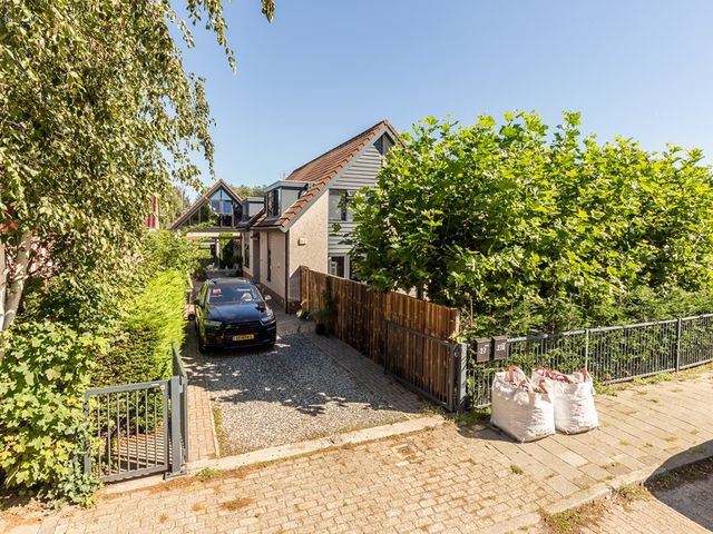 Oude Kruisweg 27, Cruquius