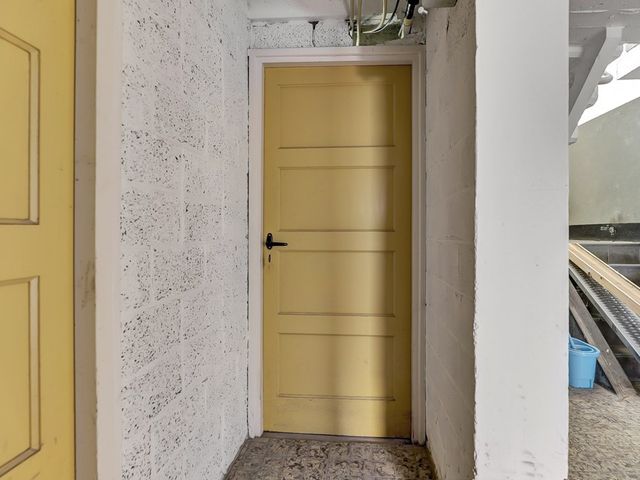 Jhr. Van Karnebeekweg 32, Ridderkerk