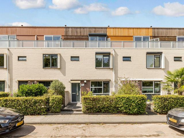 Vijfherenlanden 34, Lelystad