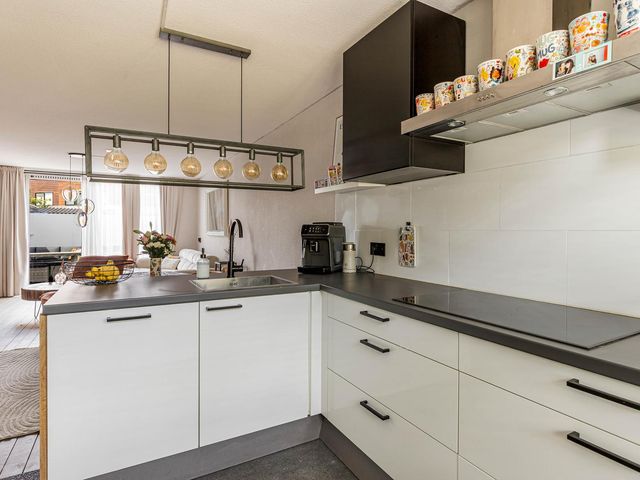 Vijfherenlanden 34, Lelystad