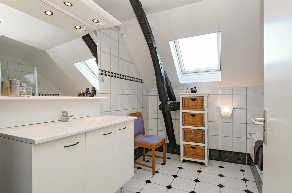 Coenraad Abelsstraat 6