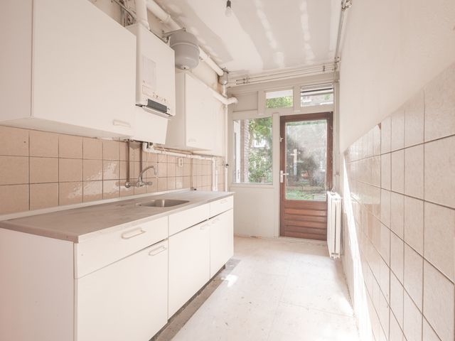 Krugerstraat 15A, Amsterdam