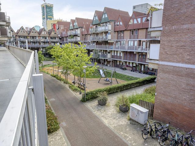 Stroveer 53, Rotterdam
