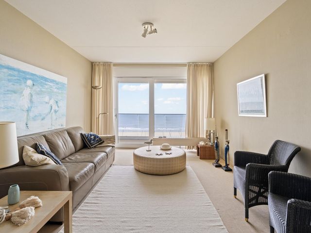 Duinroos 49, Noordwijk