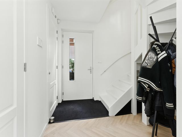 Raapzaadhof 1, Alblasserdam