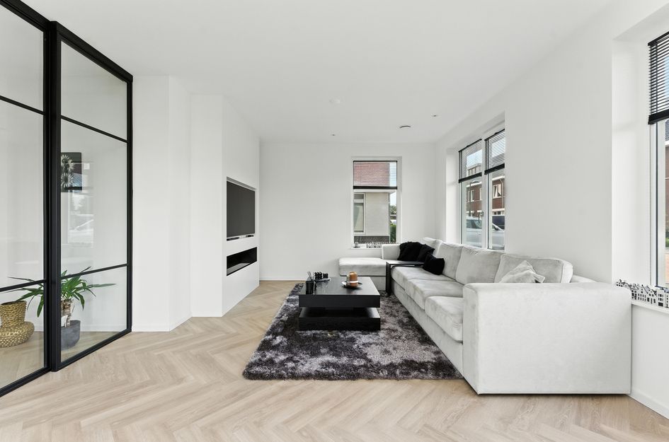 Raapzaadhof 1