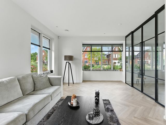 Raapzaadhof 1, Alblasserdam