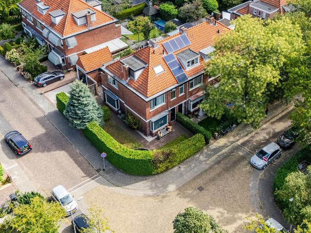 Willem de Zwijgerlaan 86, Voorschoten
