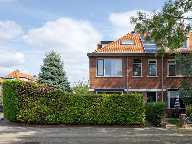 Willem de Zwijgerlaan 86, Voorschoten