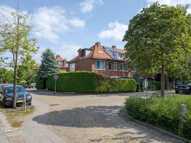 Willem de Zwijgerlaan 86, Voorschoten